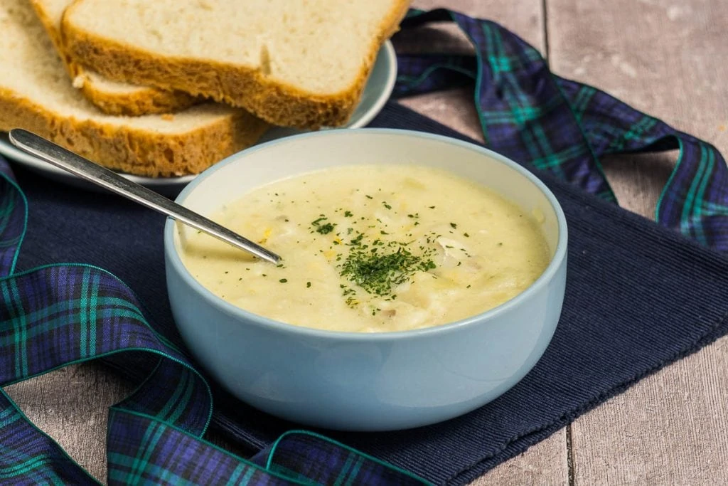 Traditional Cullen Skink Recipe in a bowl with bread