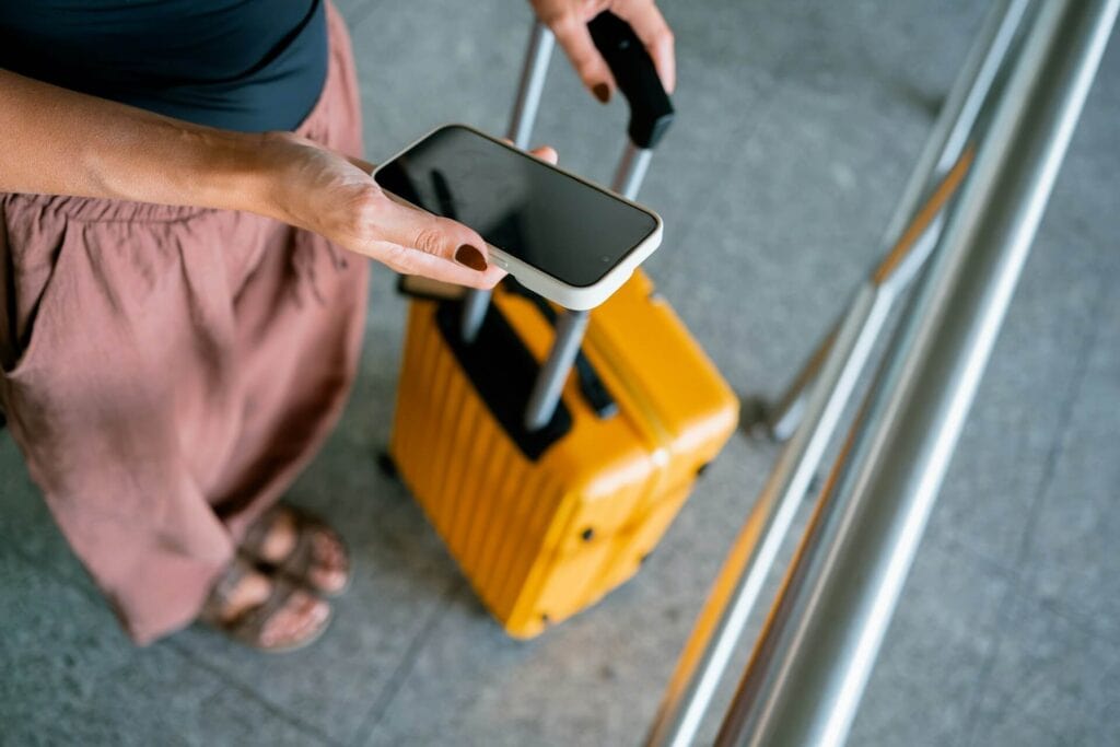 The Tech Habits That Make Travel Easier