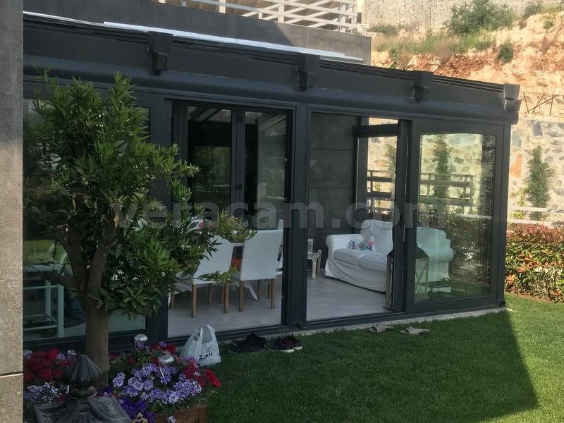 Teras Kapatma Sistemleri 10 Bahçeşehir İstanbul açılır cam tavan projesi — çelik konstrüksiyon üstü teras kapatma uygulaması
