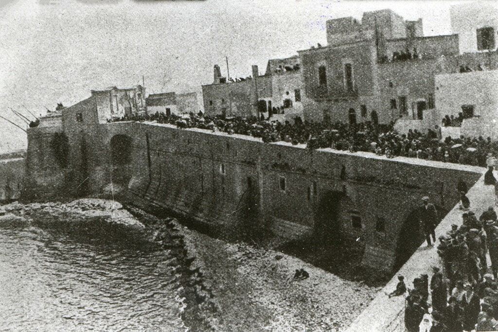 2) Muraglia