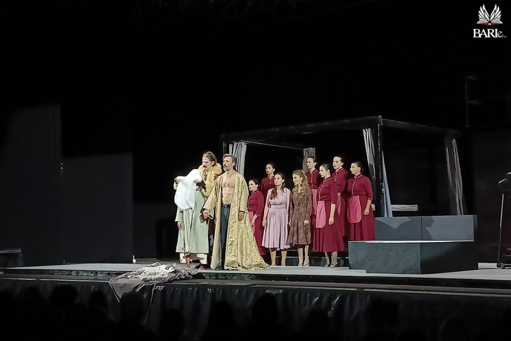 recensioni dello spettacolo Re Lear e Alcesti