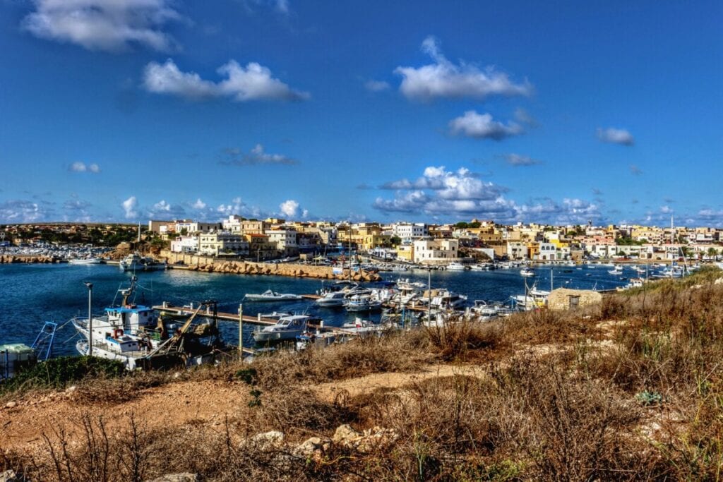 Il porto vecchio di Lampedusa