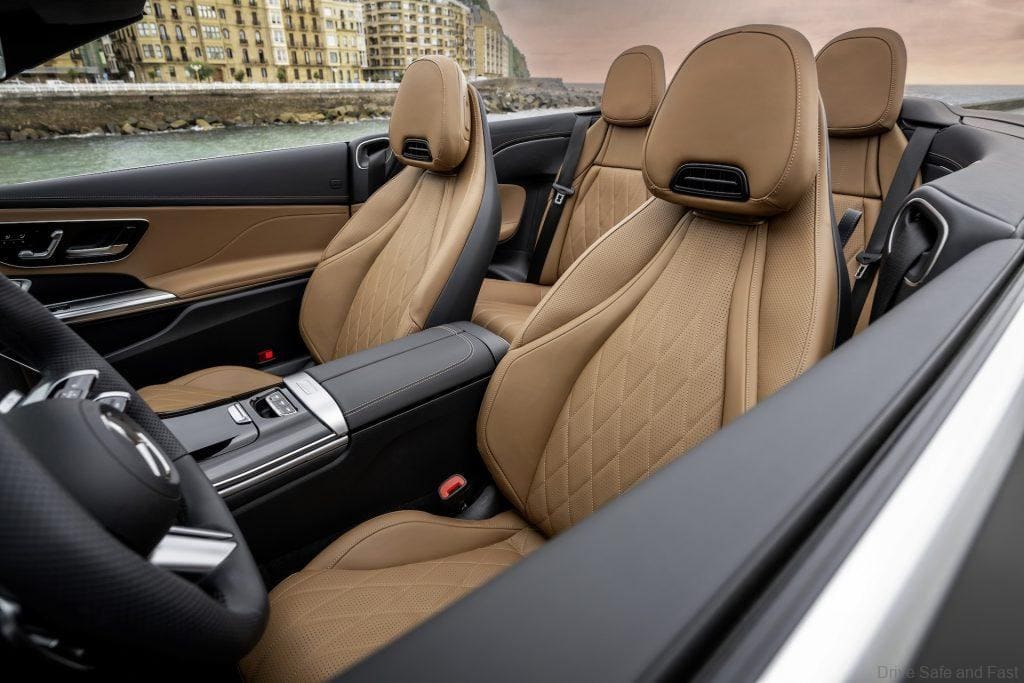Mercedes-Benz CLE Cabriolet, exterior: AMG-Line, graphite grey magno; interior: AMG-Line, nappa leather tonka brown