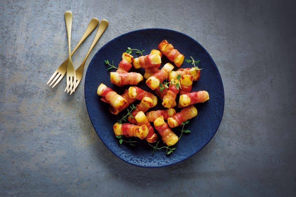 Christmas Lunch with Supermarket Christmas Food and Drink 7 Aldi Halloumi Wrapped In Bacon