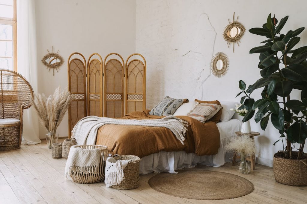 boho-white-bedroom-1024x683 boho-white-bedroom-1024x683 boho bedrooms 51 Boho Bedrooms With Ideas, Tips And Accessories To Help You Design Yours boho white bedroom 1024x683