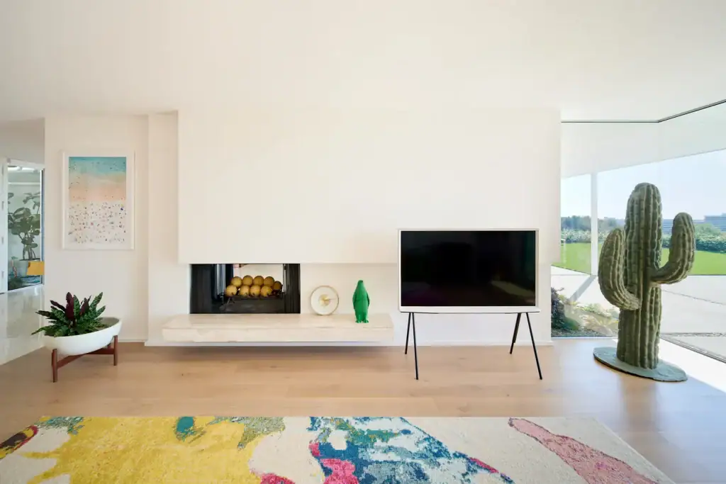 1-1024x683 1-1024x683 mid-century modern style Playful Whimsy Meets Mid-Century Modern Style Inside This 1960s Los Angeles Home 1 1024x683