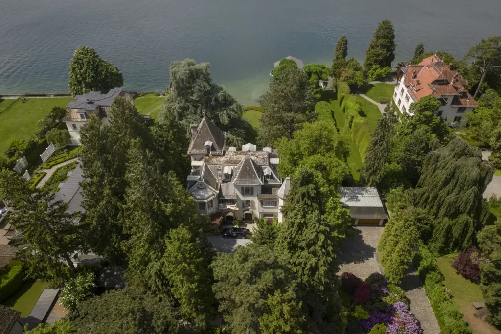 15-Celebrities-With-The-Most-Expensive-Houses_2-1024x683 15-Celebrities-With-The-Most-Expensive-Houses_2-1024x683 15 Celebrities With The Most Expensive Houses_2 15 celebrities with the most expensive houses 15 Celebrities With The Most Expensive Houses 15 Celebrities With The Most Expensive Houses 2 1024x683
