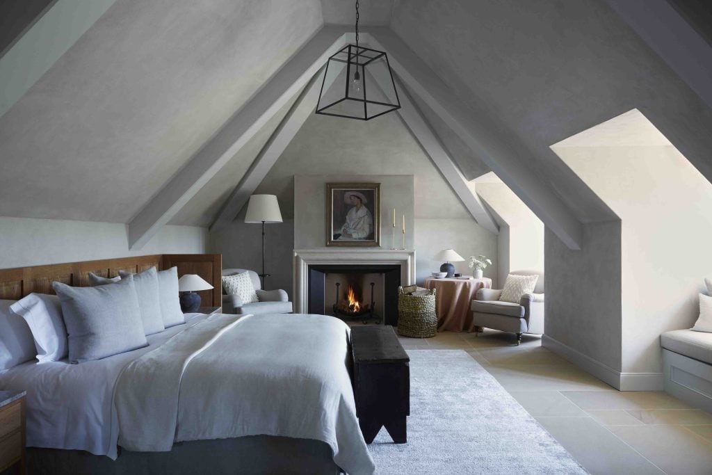 hp_signature_room_long-room_1-landscape-1024x683 hp_signature_room_long-room_1-landscape-1024x683 Boutique Hotels UK boutique hotels uk Boutique Hotels UK: Top 10 Refined Luxury Escape hp signature room long room 1 landscape 1024x683