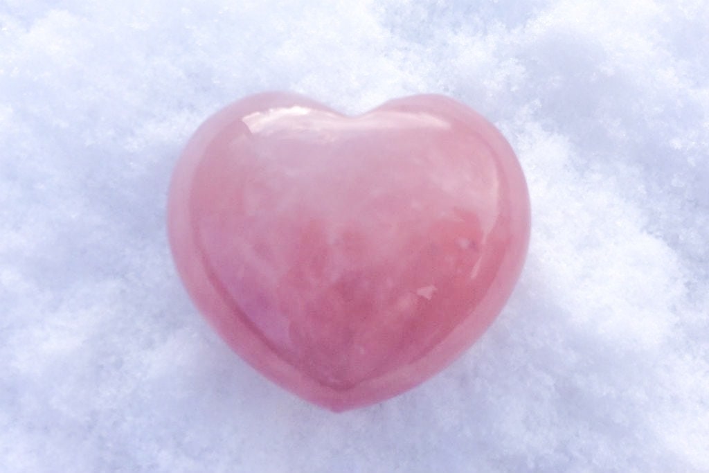Spiral Crystals UK - Rose Quartz Heart