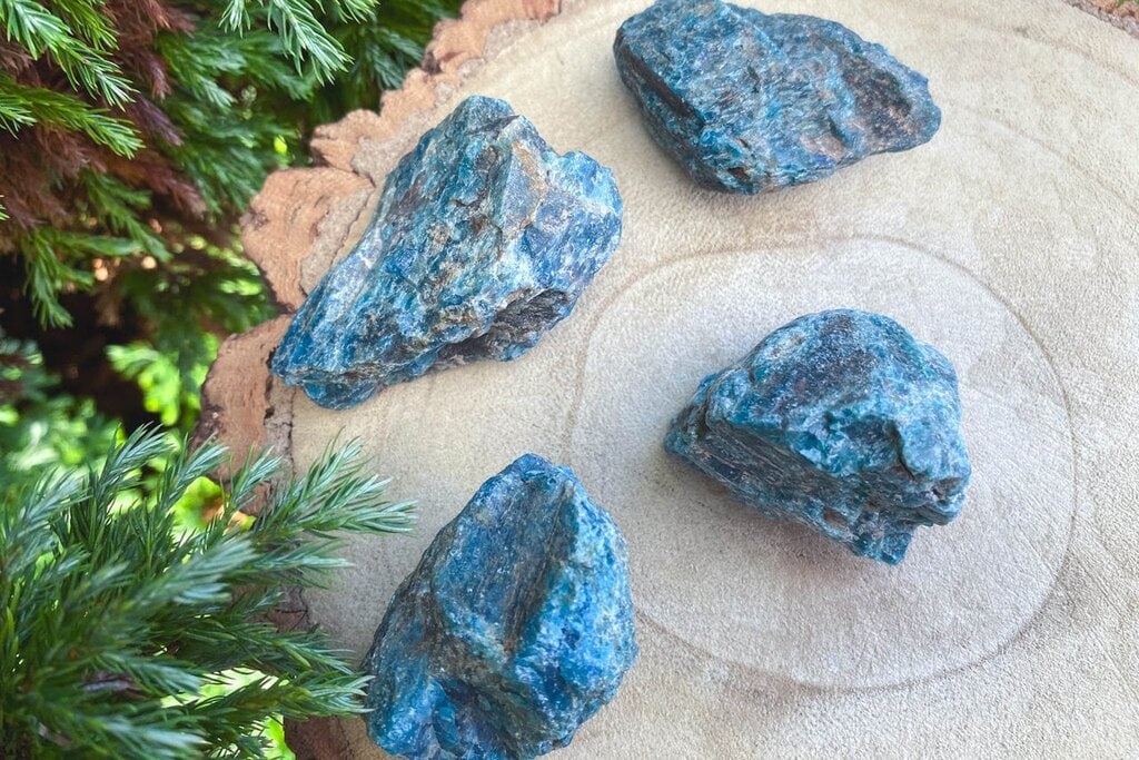Spiral Crystals UK - Blue Apatite Rough