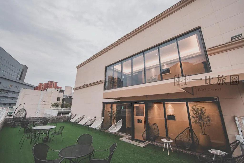 Hotel Insomnia 2