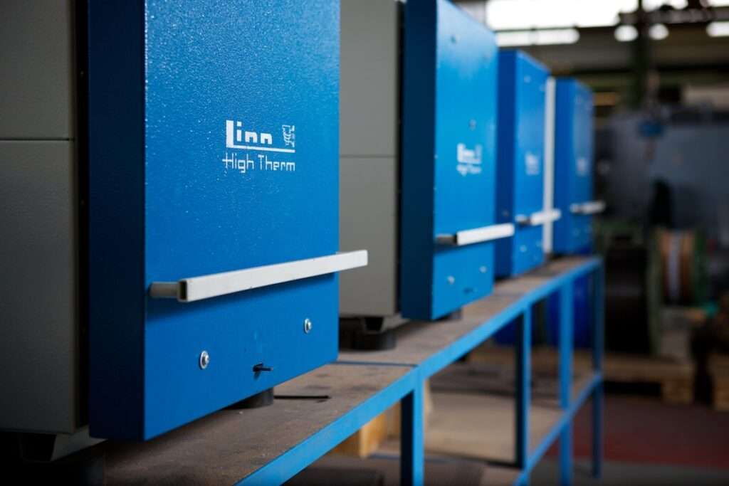 Öfen zur Wärmebehandlung von Federn - Ziller GmbH