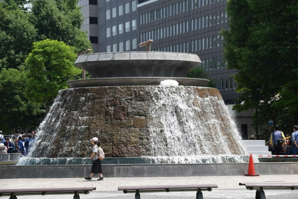 噴水が涼しげな夏の大通公園-札幌