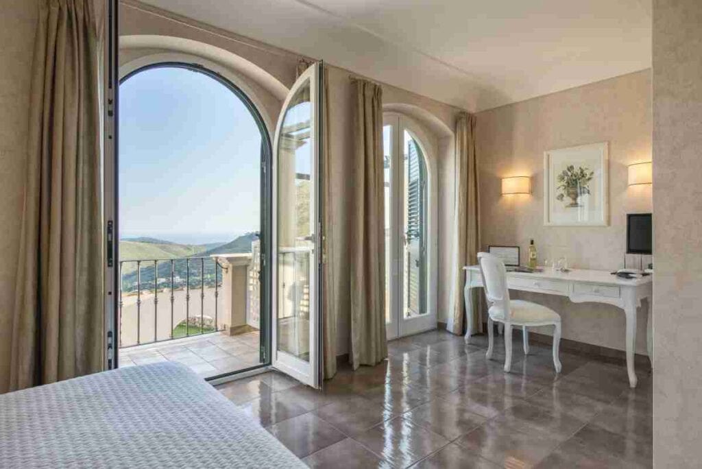 La suite panoramica del B&B "La collina degli ulivi"