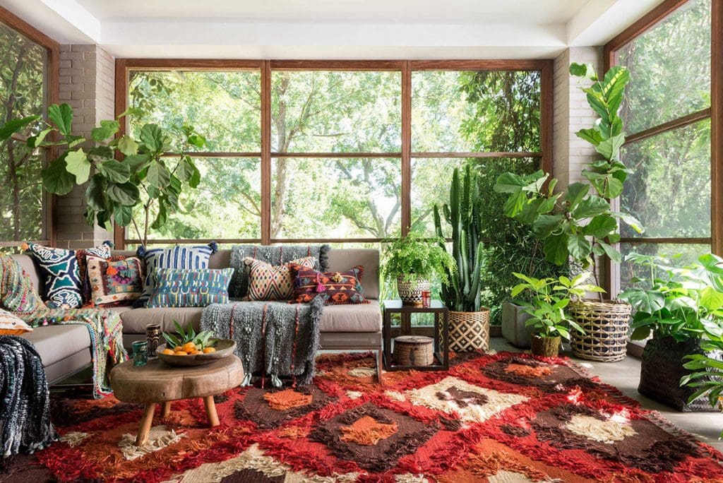 eclectic-living-room-cushions-1024x684 eclectic-living-room-cushions-1024x684 ecletic living rooms 51 Eclectic Living Rooms With Tips And Ideas To Help You Decorate Yours eclectic living room cushions 1024x684