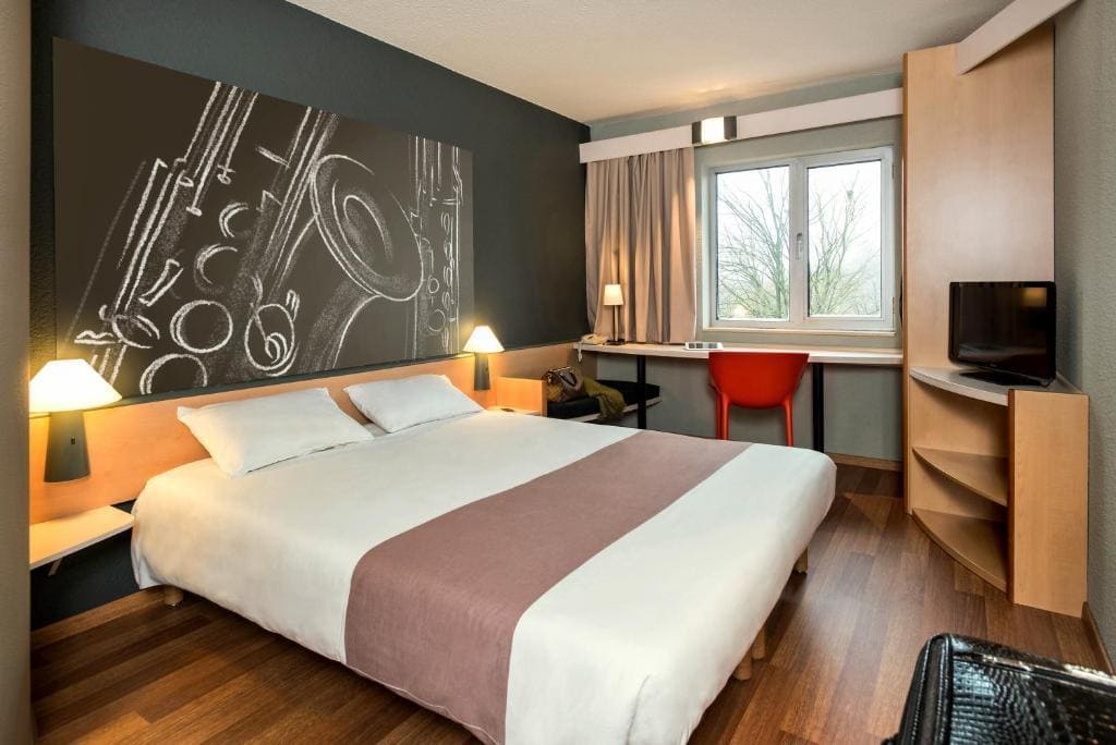 ibis Dinant