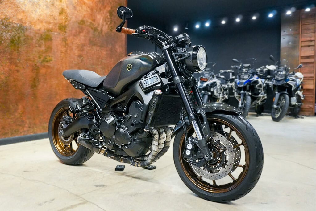 2017 YAMAHA XSR900 FIBER CARBON