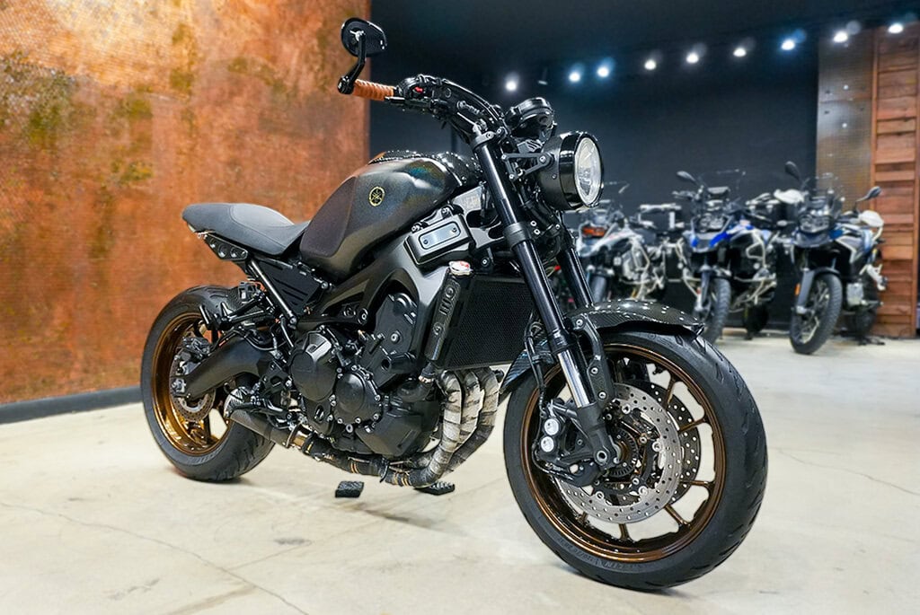 2017 YAMAHA XSR900 FIBER CARBON