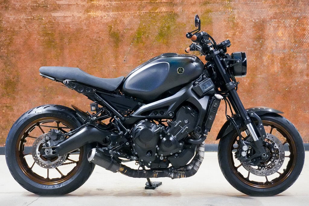2017 YAMAHA XSR900 FIBER CARBON