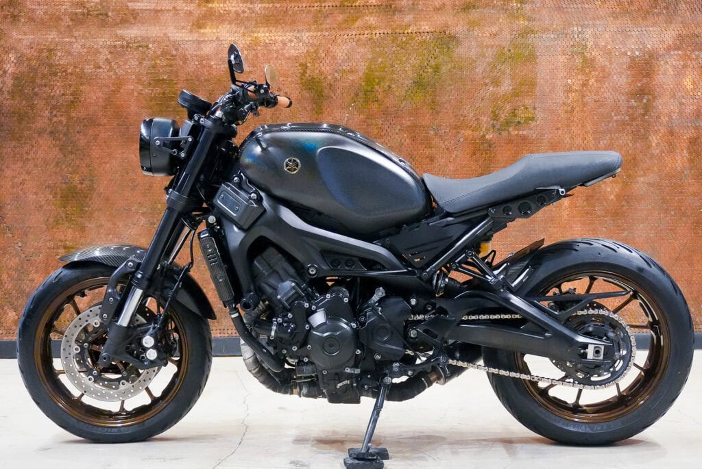 2017 YAMAHA XSR900 FIBER CARBON