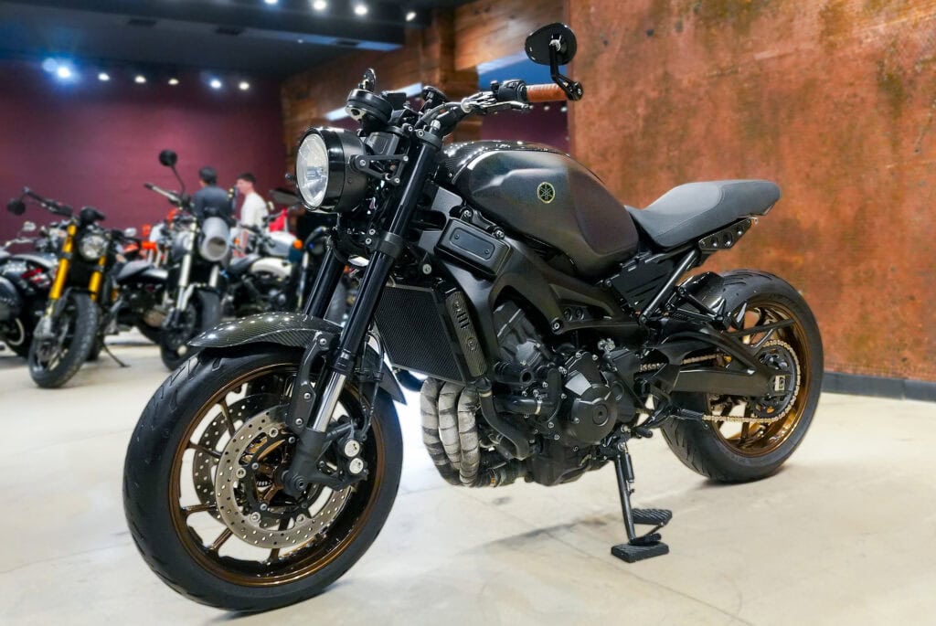 2017 YAMAHA XSR900 FIBER CARBON