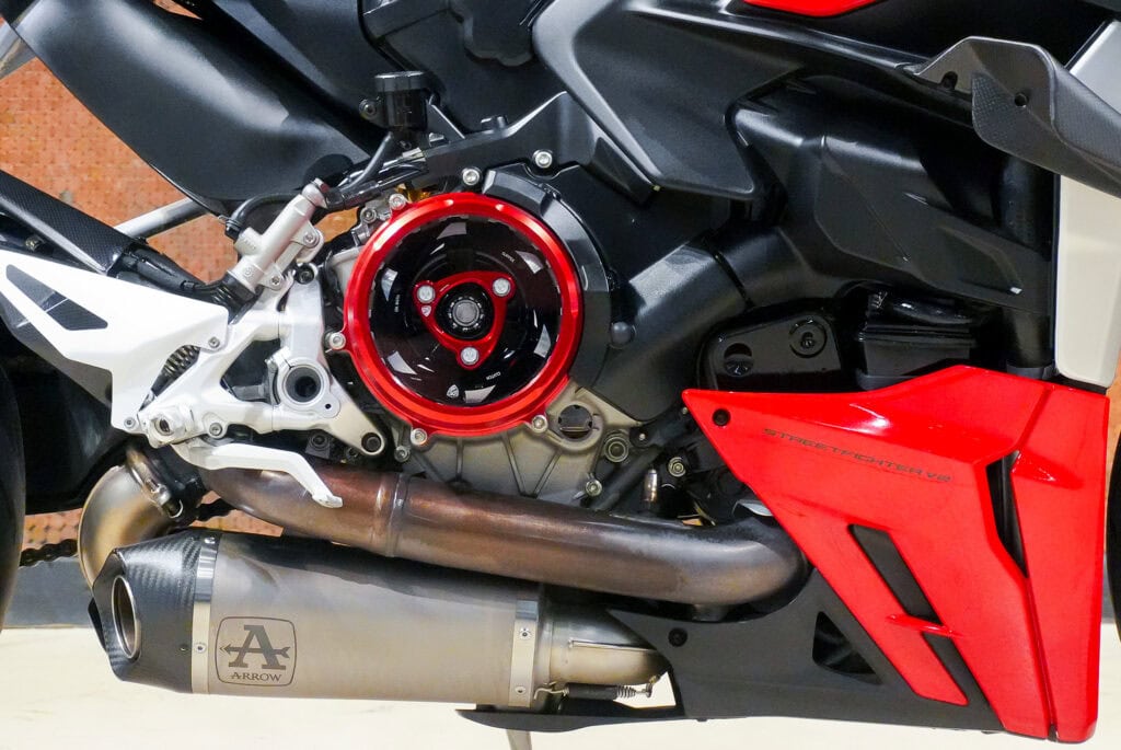 2024 DUCATI STREETFIGHTER V2 AB006735