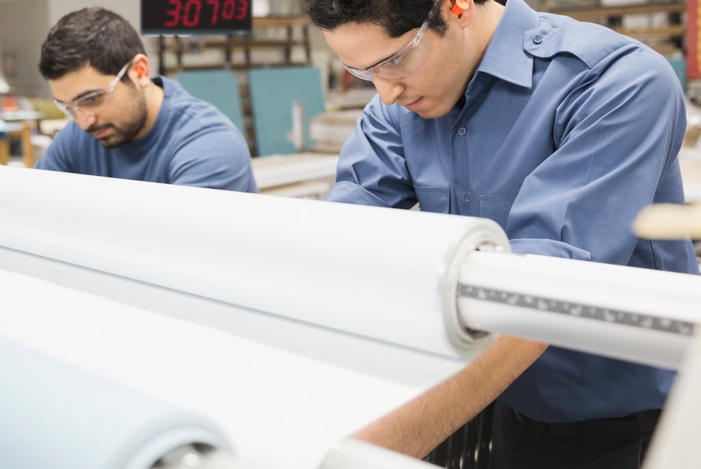 2-WORKERS-BANNER-_-SOCIAL-MEDIA
