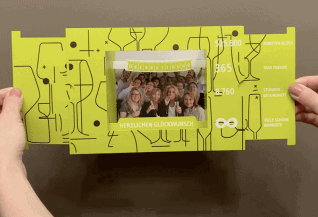 3d geburtstagskarte mit vorhangfunktion für kunden und mitarbeiter