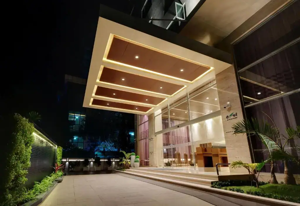 escorts service in Fern Hotel Goregaon