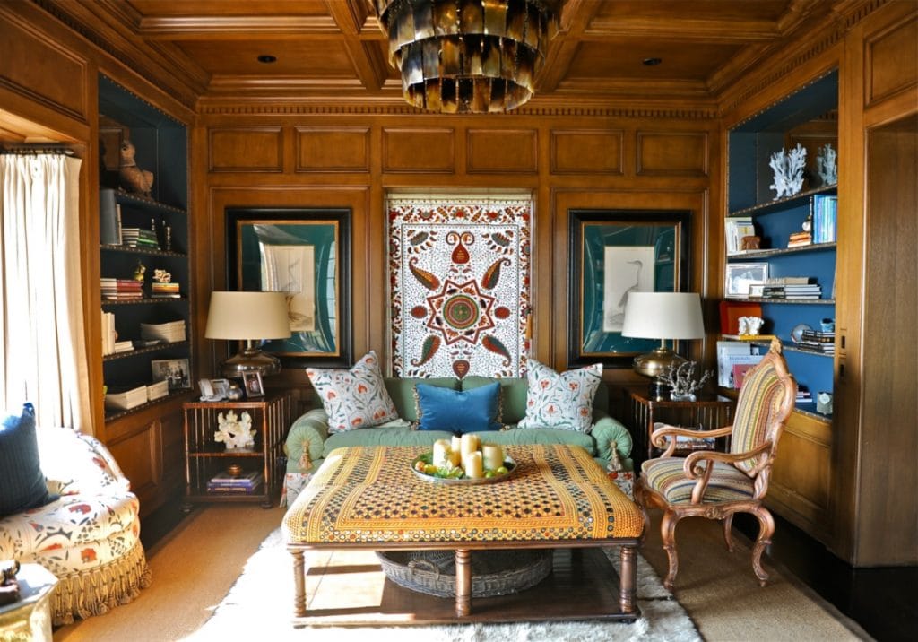 traditional-eclectic-living-room-1024x716 traditional-eclectic-living-room-1024x716 ecletic living rooms 51 Eclectic Living Rooms With Tips And Ideas To Help You Decorate Yours traditional eclectic living room 1024x716