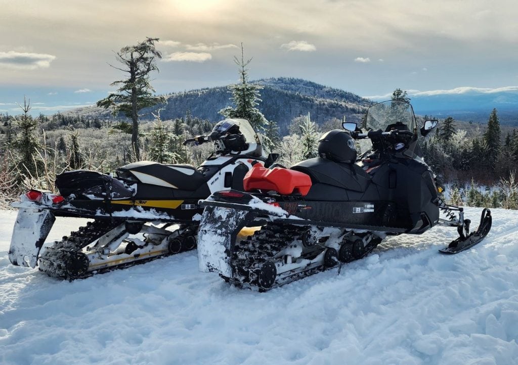 Winter snowmobile rental Utah