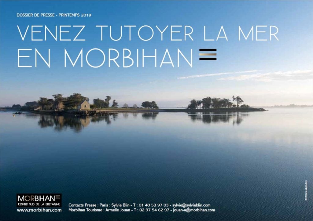Ejemplo de dossier de prensa: Tutoyer la mer en Morbihan Ejemplo real de dossier de prensa turístico presentado en Calaméo