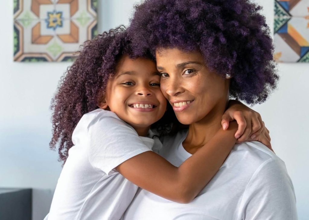 Frau mit Ihrer Tochter