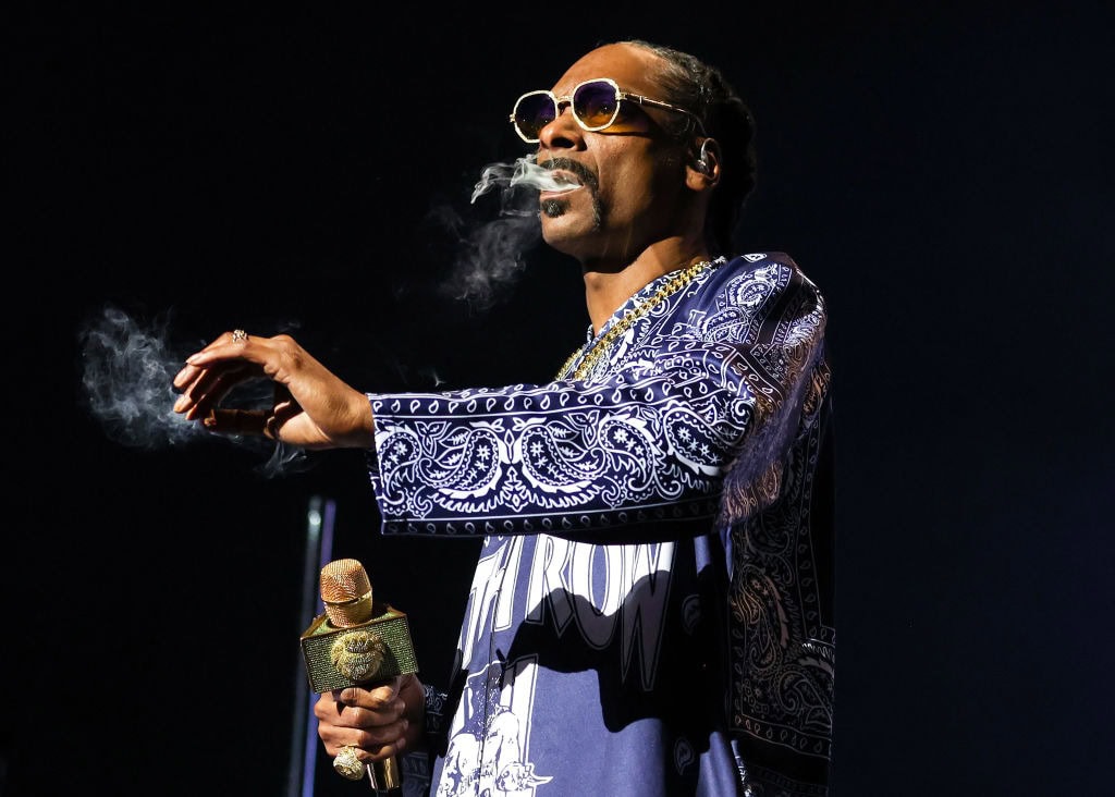 Snoop Dogg Tapped to Host Star-Studded New Year’s Eve Special on NBC