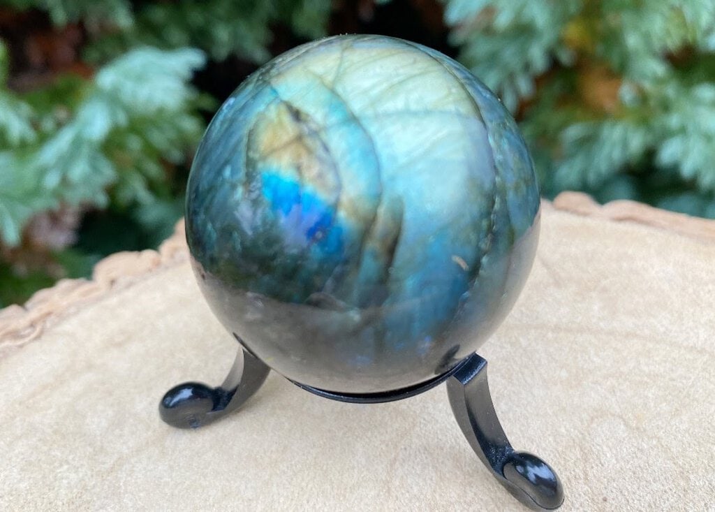 Spiral Crystals UK - Labradorite Sphere Medium