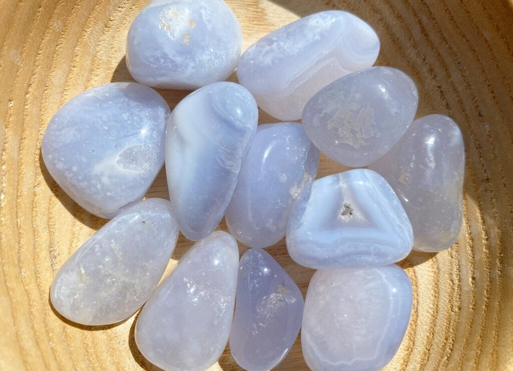 Spiral Crystals UK - Blue Lace Agate Tumblestone