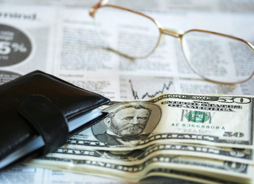 Smart Money Sends a Warning: 82% Bearish Outlook — How to Protect and Grow Your Wealth in 2025