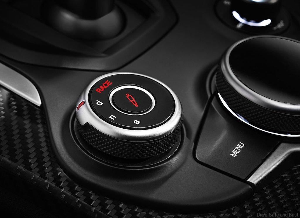 alfa-romeo_stelvio11