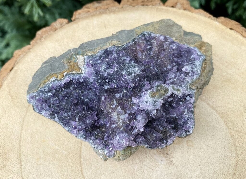 Spiral Crystals UK - Amethyst Cluster Medium