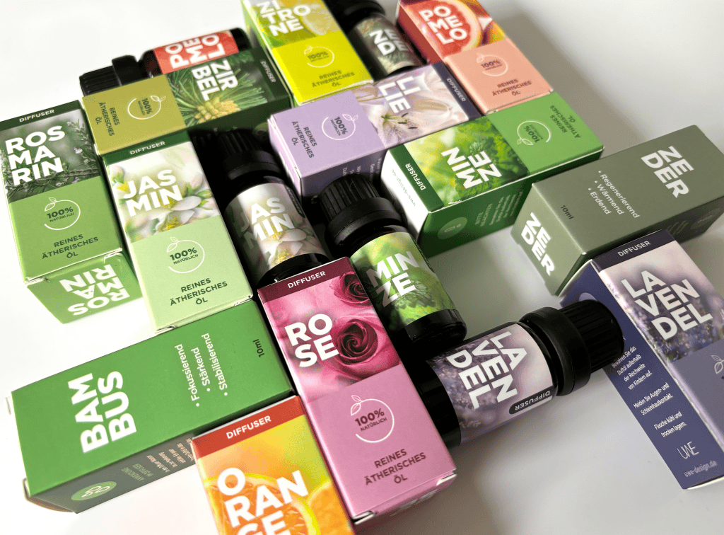 Beispielbild UWE Design Produkt Design Duftöle Gesamtbild Flaschen und Verpackungen
