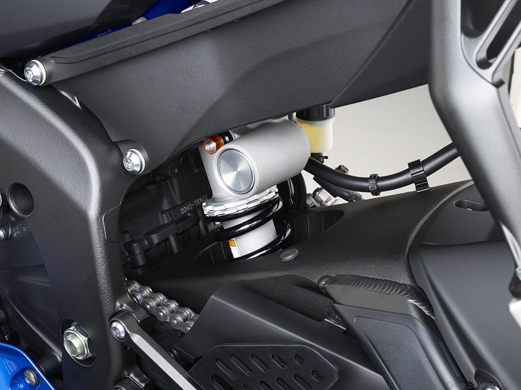 yamaha-yzf-r6-9