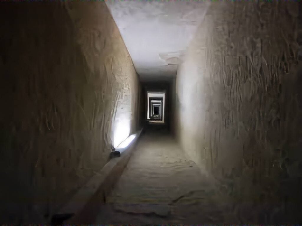 Forbidden Chamber Beneath the Great Pyramid: Hidden Passage
