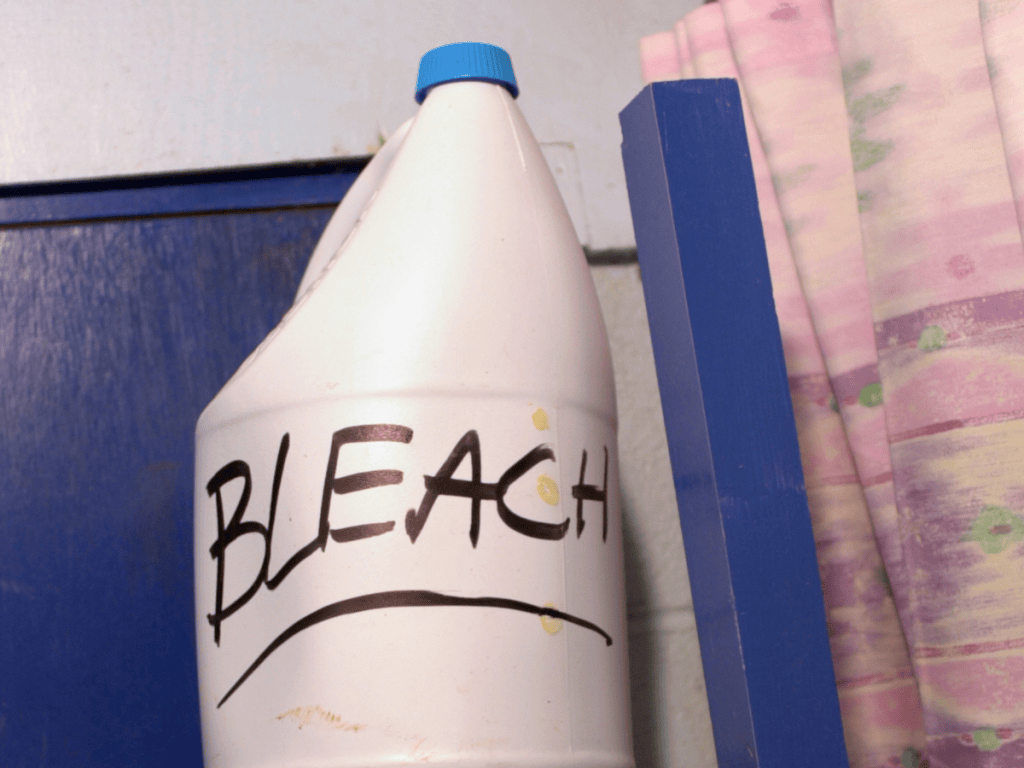 is bleach bad for the environment