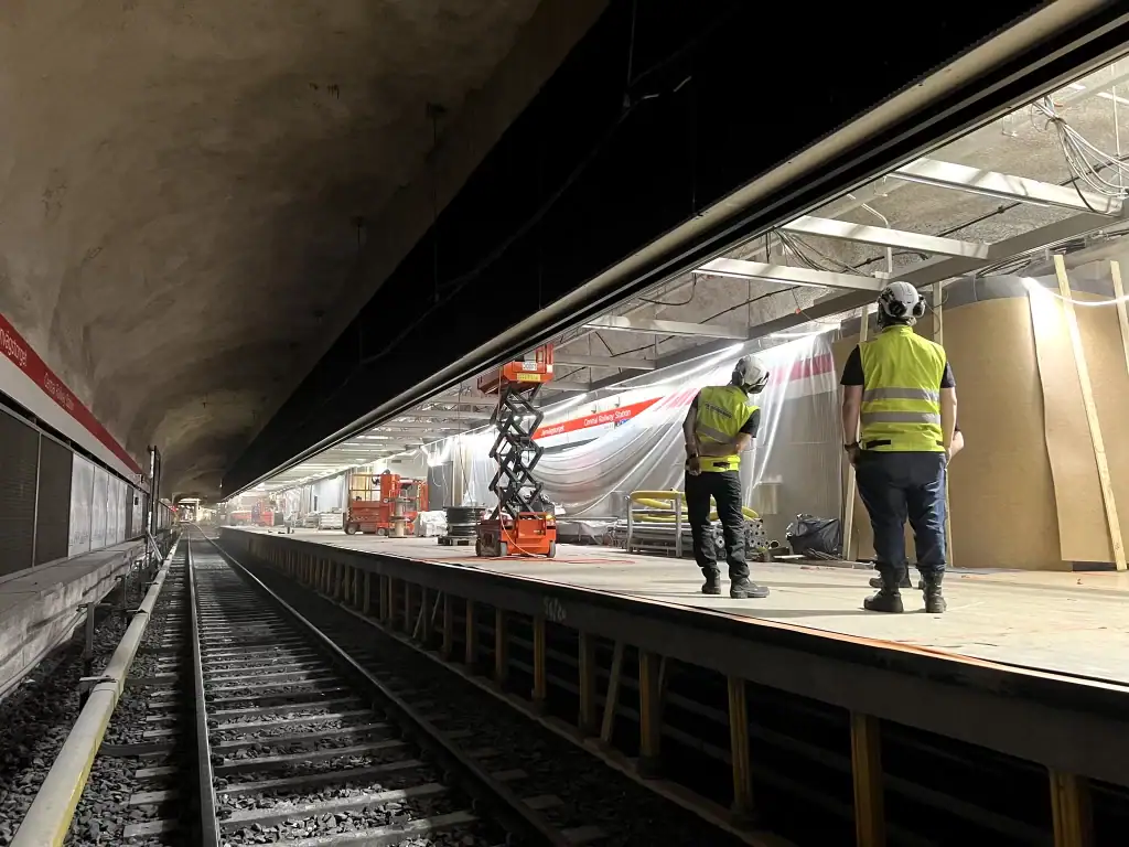 Rautatientorin metroaseman paloturvallisuuden parantaminen