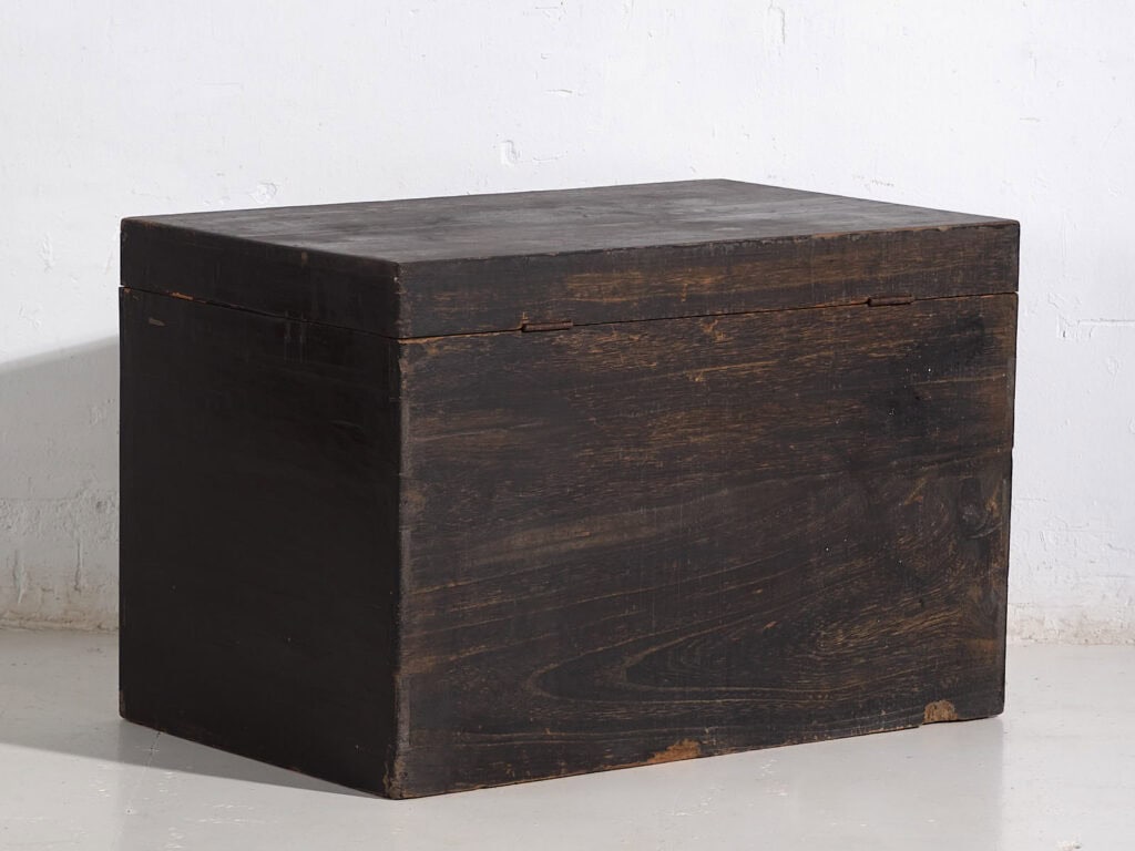 Baúl de ópera original con tonalidades verdes (China, c.1900) #32