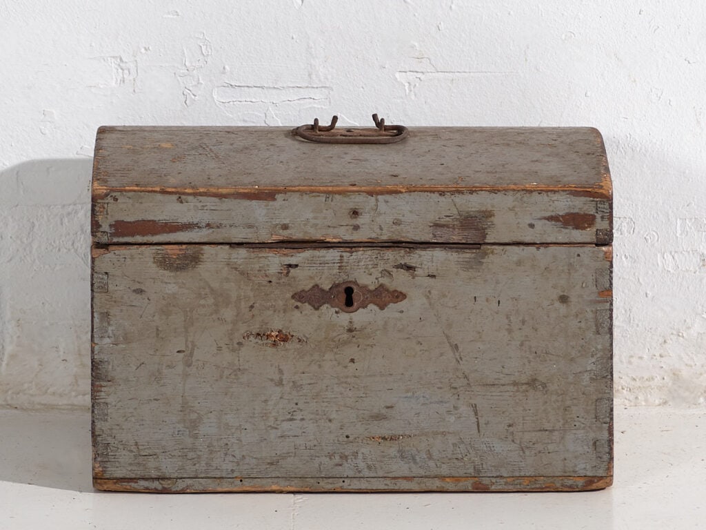 Small antique gray chest (c.1900) #69