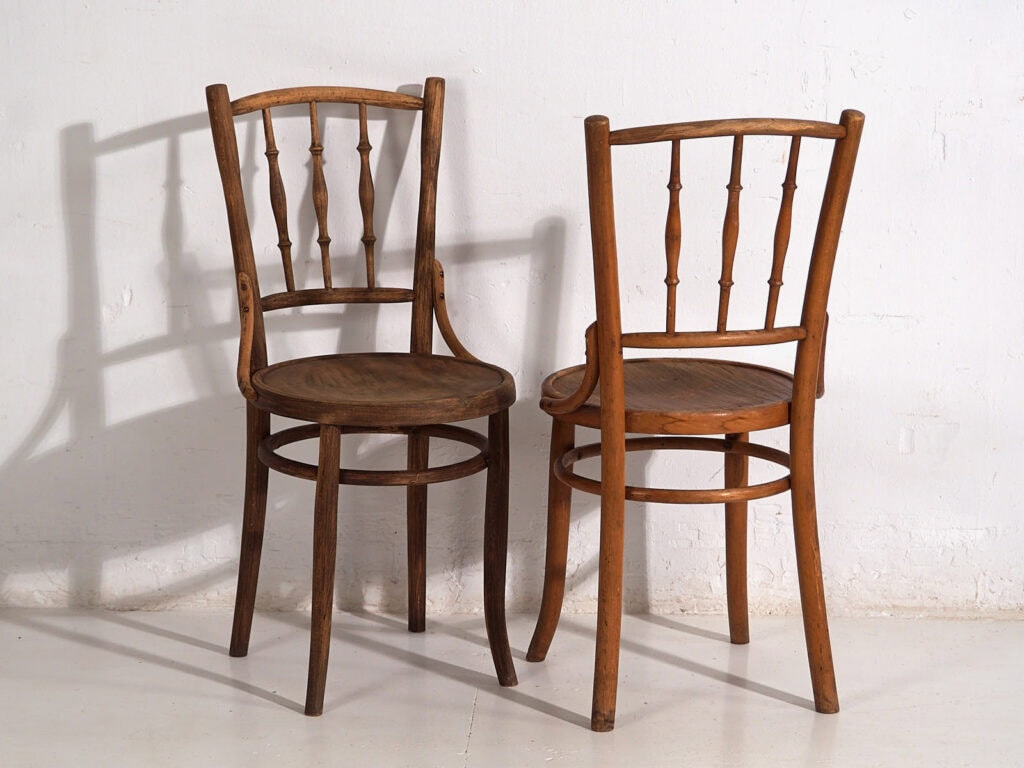 Antique bentwood dining chairs (c.1920). Set of 6 pieces #2