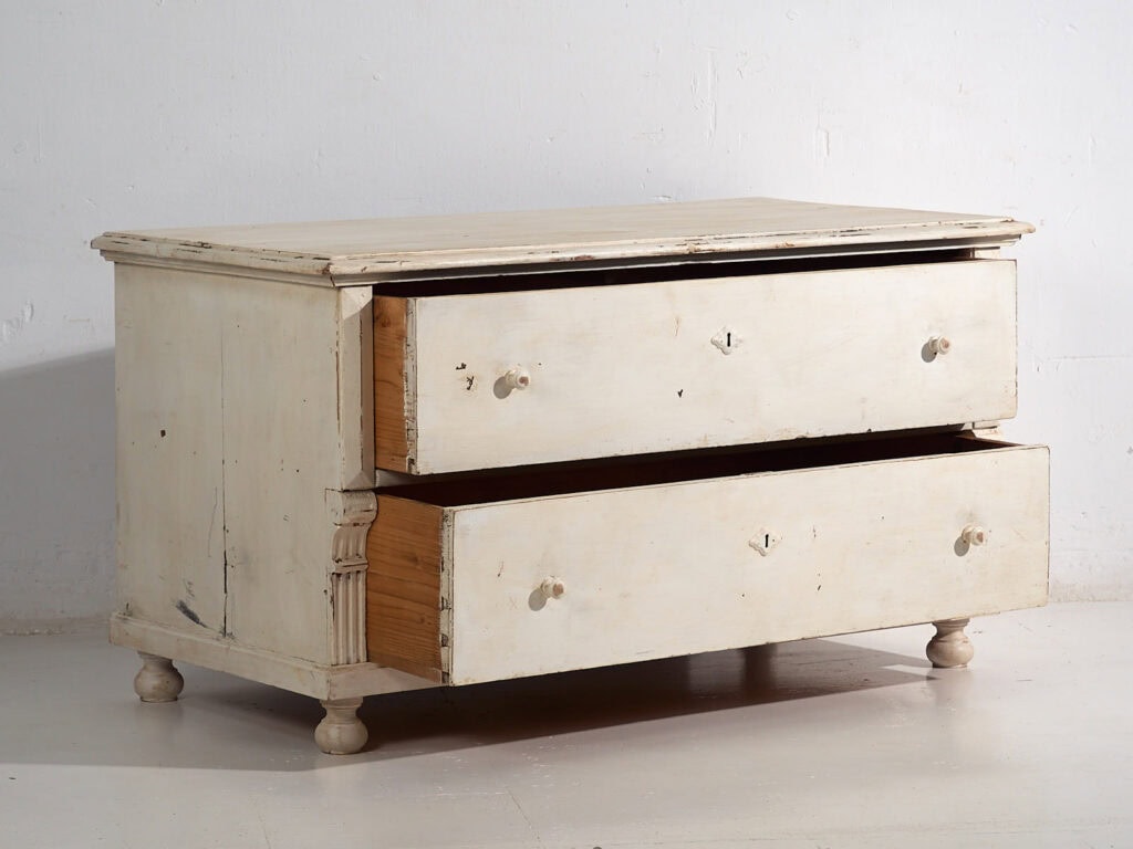 Small antique white chest of drawers (c.1920) #52