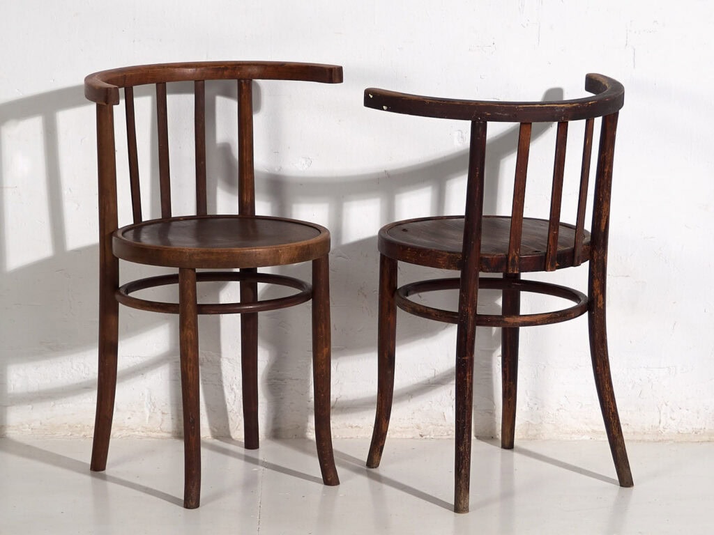 Sillas antiguas de madera curvada (c.1920). Conjunto de 4 piezas #2