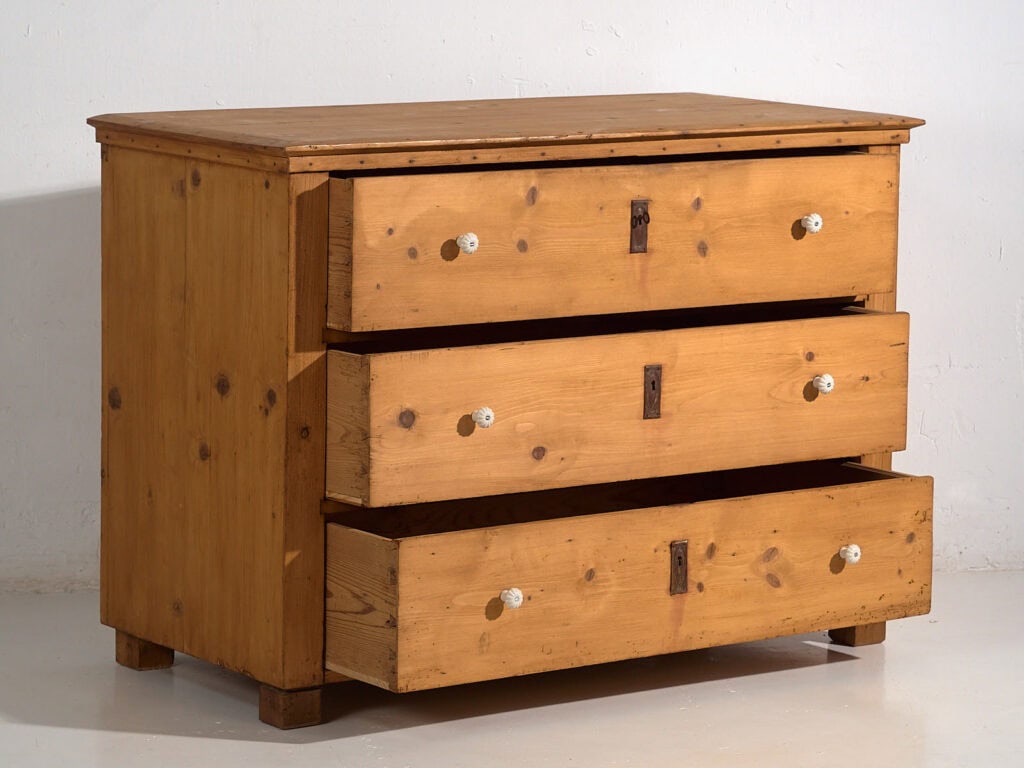 Cómoda antigua de tres cajones (c.1920) #17